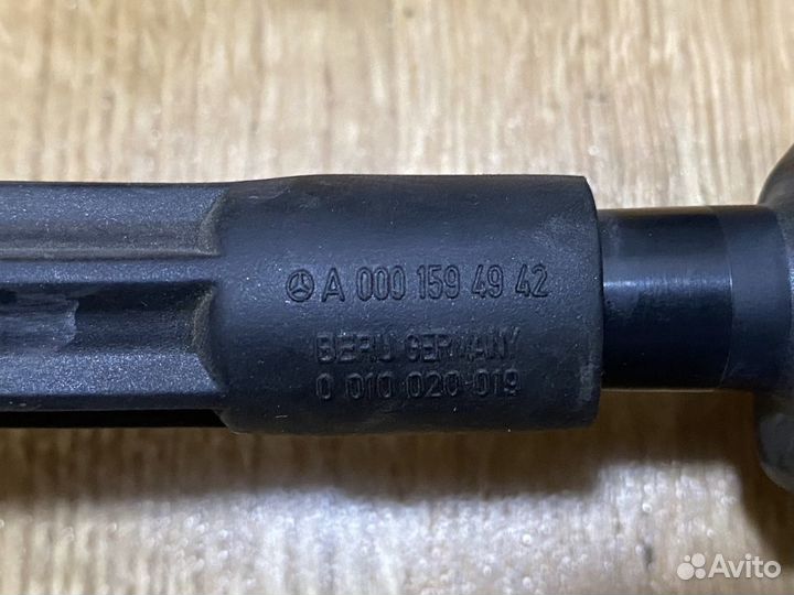 Катушка зажигания новая оригинал Mercedes m111