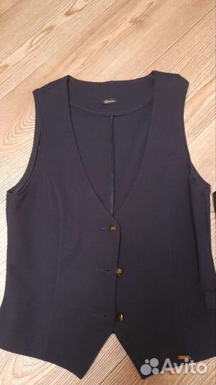 Жилетка школьная 2 шт