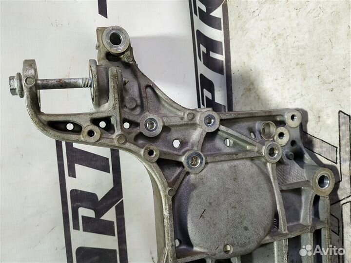 Подрамник Volkswagen Passat B6 1.8 BZB 2008