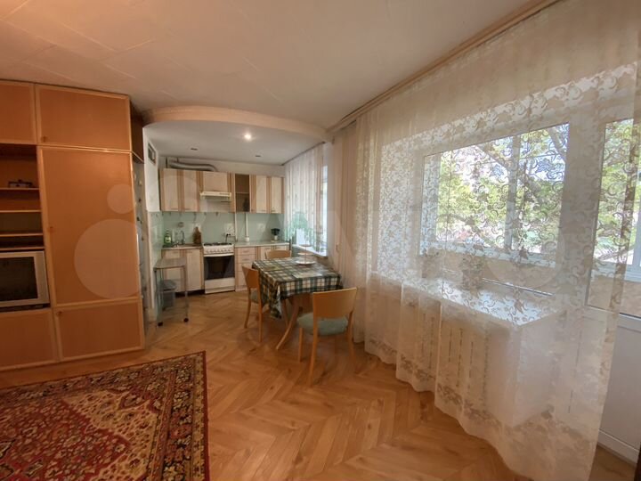 2-к. квартира, 44 м², 2/5 эт.