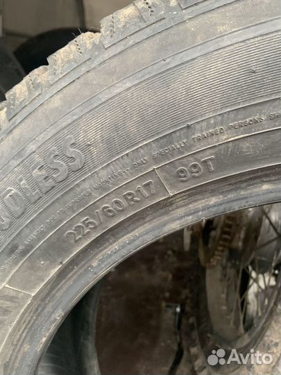 Nitto SN 2 Winter 225/60 R17 99T