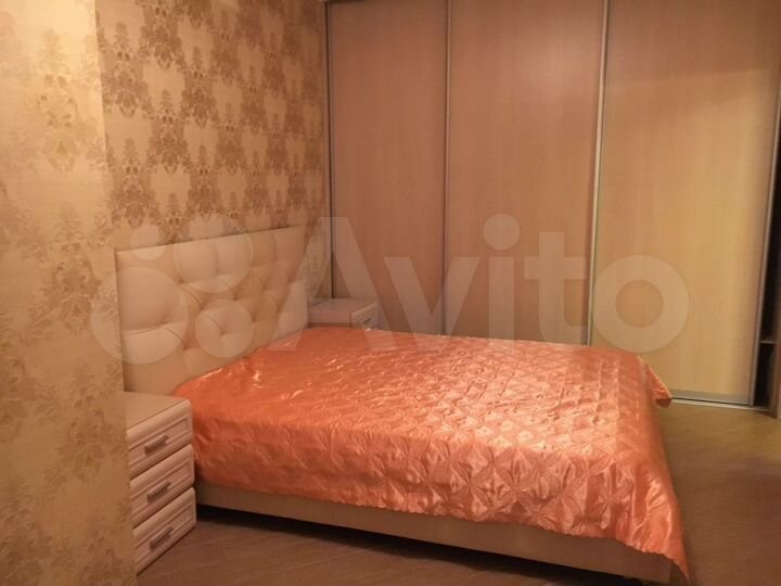2-к. квартира, 100 м², 3/21 эт.
