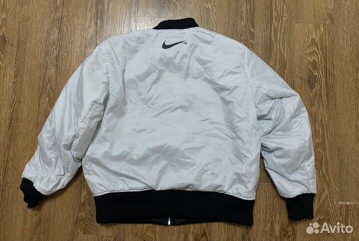 Nike бомбер двусторонний новый (L XL)