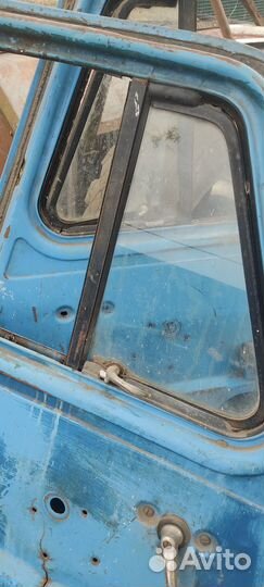 Двери газ 52-53