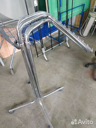 Вешалка напольная