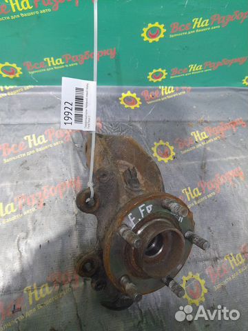 Поворотный кулак передний левый передний левый