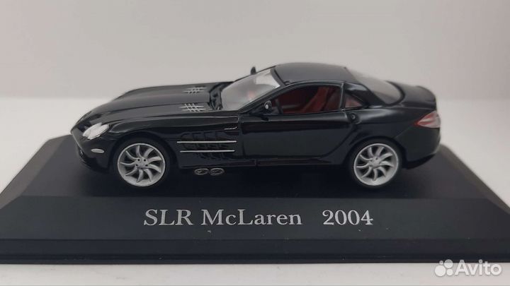 Mercedes SLR McLaren 2004 Модель автомобиля 1:43