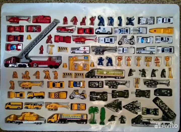 Игровой набор из 100 предметов