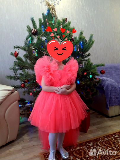 Нарядное платье