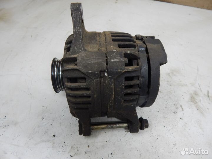 Генератор Mitsubishi Carisma 2003