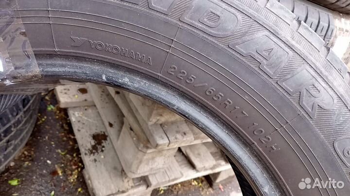 Yokohama Geolandar G91 225/65 R17 102H