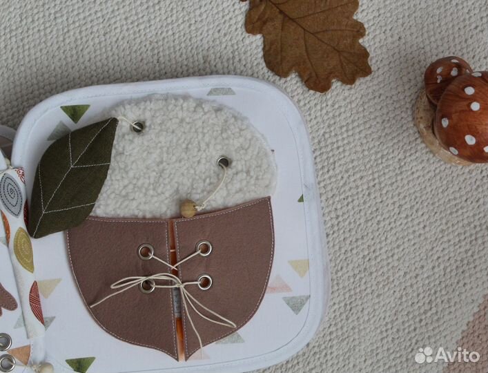 Развивающая книга из фетра