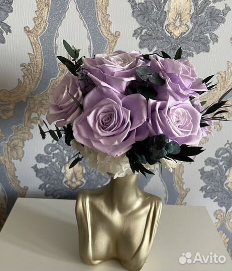 Розы в кашпо стабилизированные цветы