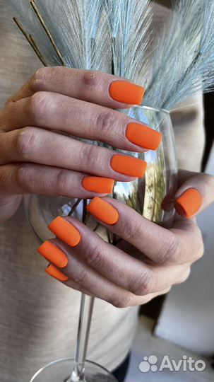 Маникюра и педикюр