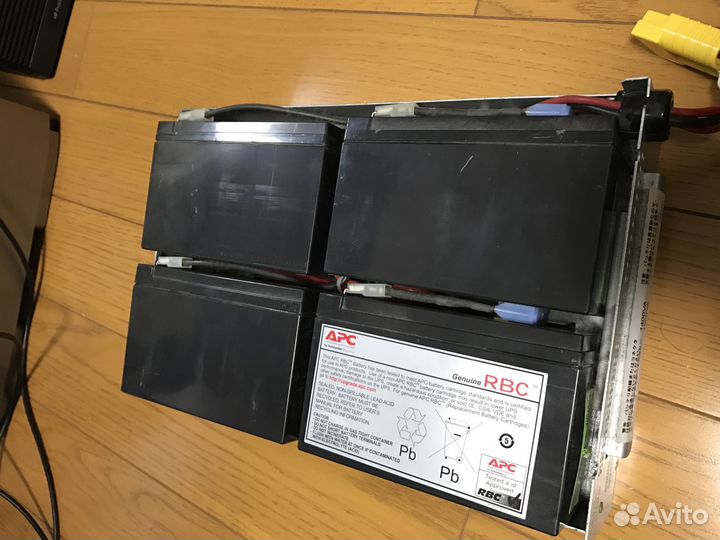 Ибп APC Smart UPS 1500 (синусоида на выходе)