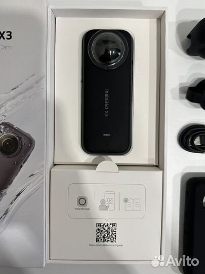 Камера insta360 x3