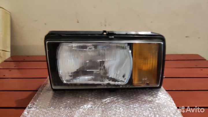 Фара передняя левая ваз 2107