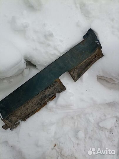 Накладка на порог BMW 7 серии Е32