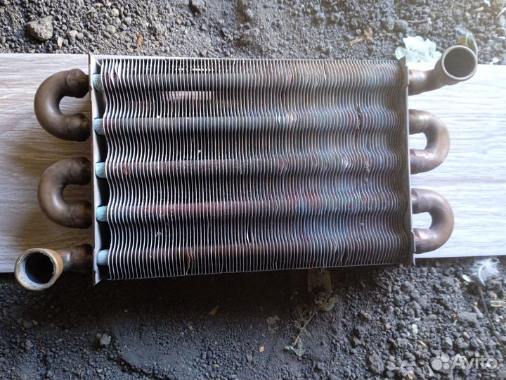 Продам запчасти для газовых котлов-колонок