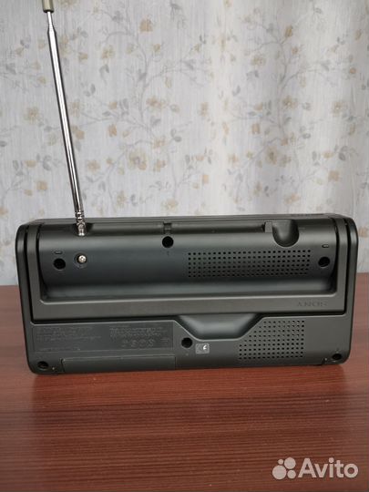 Радиоприемник sony