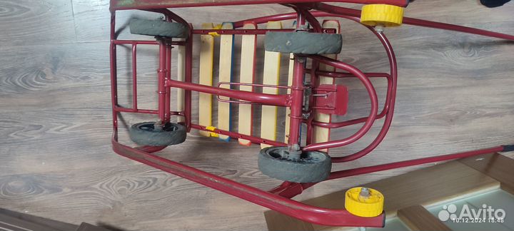 Детские санки на колесах sweet baby corsa red