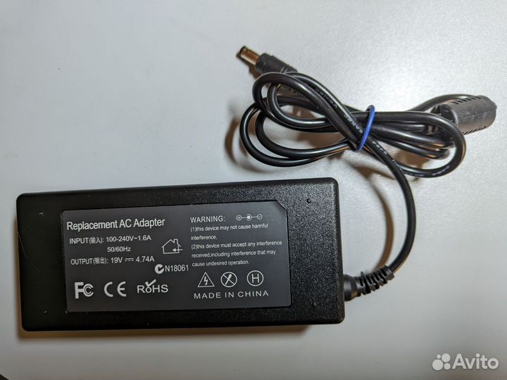 Блок питания для ноутбука