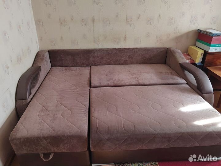 Угловой диван, раскладной бу