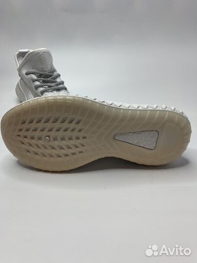 Кроссовки adidas yeezy boost 350