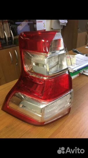 Фонарь задний левый Тoyota Land Cruiser 150