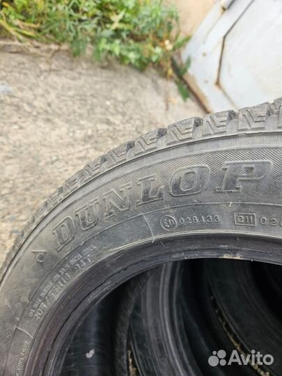 Dunlop SP Winter Ice 01 205/55 R16
