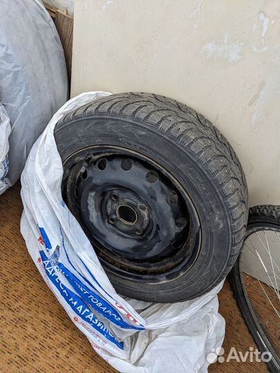 Колеса в сборе r15 зимние 4 114.3