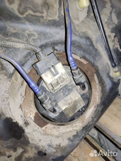 Бак топливный Opel Astra G универсал 1.6I 2000