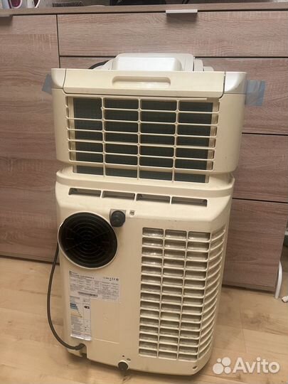 Кондиционер мобильный Electrolux eacm-10 AG