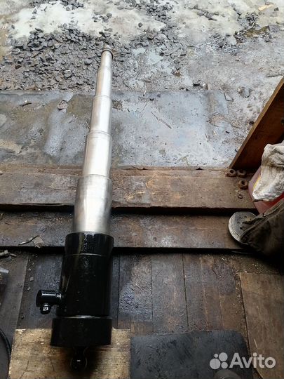 Продам гидроцилиндр