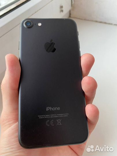 iPhone 7, 32 ГБ