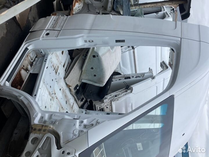 Четверть правая на спринтер 907