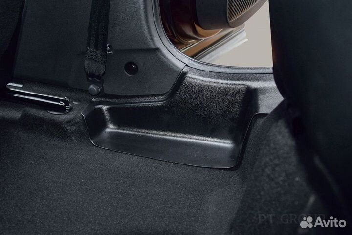 Накладки на ковролин 4шт. Renault Arkana