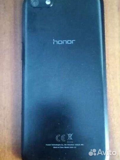 Телефон Honor 7а