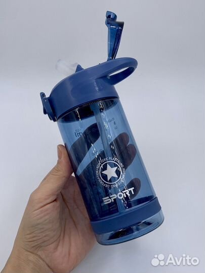 Спортивная бутылка для воды