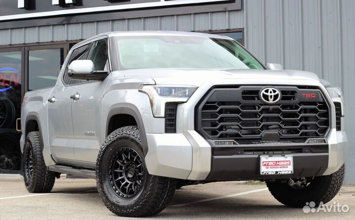 Диски R17 KMC KM547 Toyota Tundra Prado FJ Cruiser