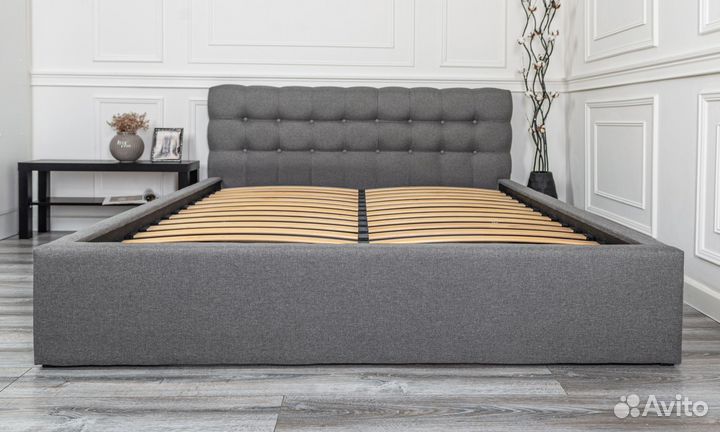 Кровать двухспальная
