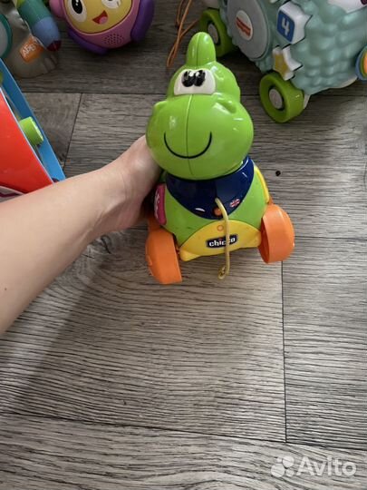 Развивающие игрушки fisher price линкималс,chicco