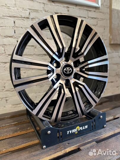 Новые литые диски для LC300 / LX600 R22