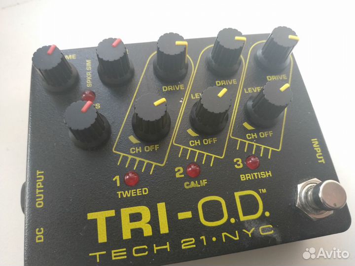 Гитарная педаль TRI-OD tech21-NYC