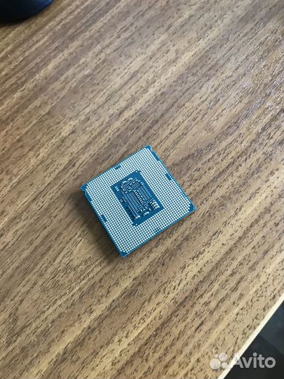 Intel core i3 8100