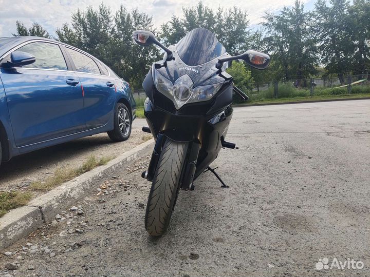 Suzuki GSX-R 600 K8