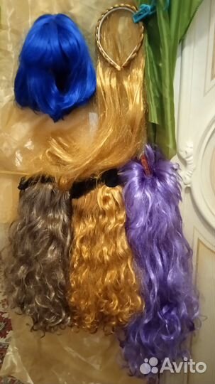 Парики для праздников и мероприятий