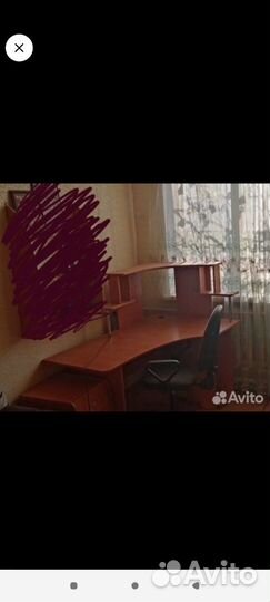 Компьютерный стол