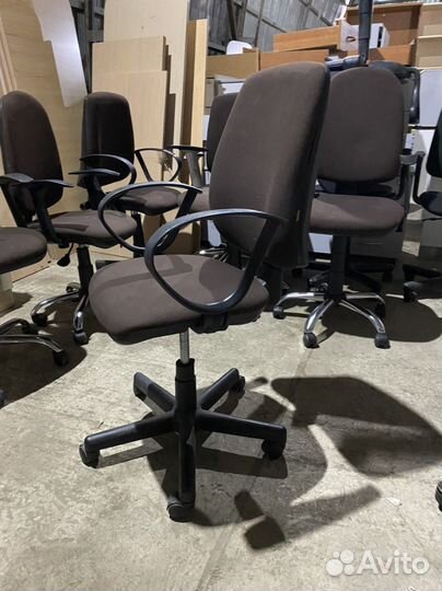 Компьютерное кресло