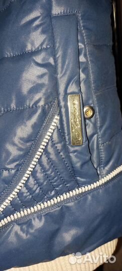 Дкмисезонная курточка для девочки 158-164 в идеале